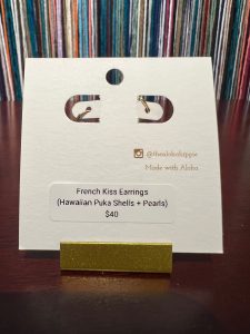 French kiss earrings (Hawaiian puka shells + pearls, photo 4