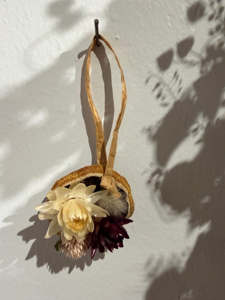 Flower ornament No. 03, photo 1