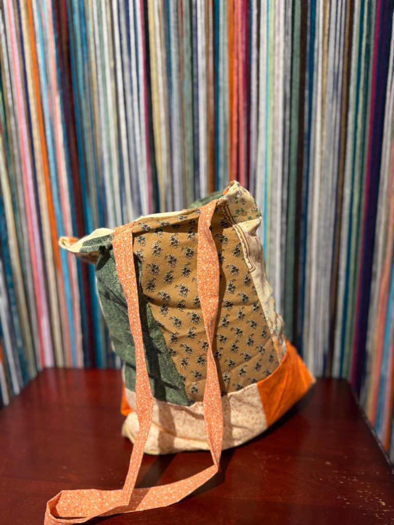 Timeless Totes No. 06, photo 2