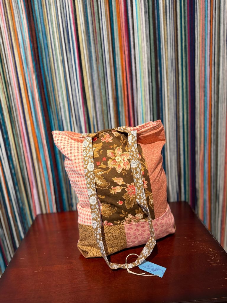 Timeless Totes No. 04, photo 2
