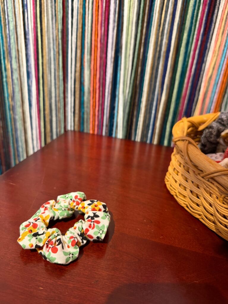 Scrunchie No. 13, photo 1