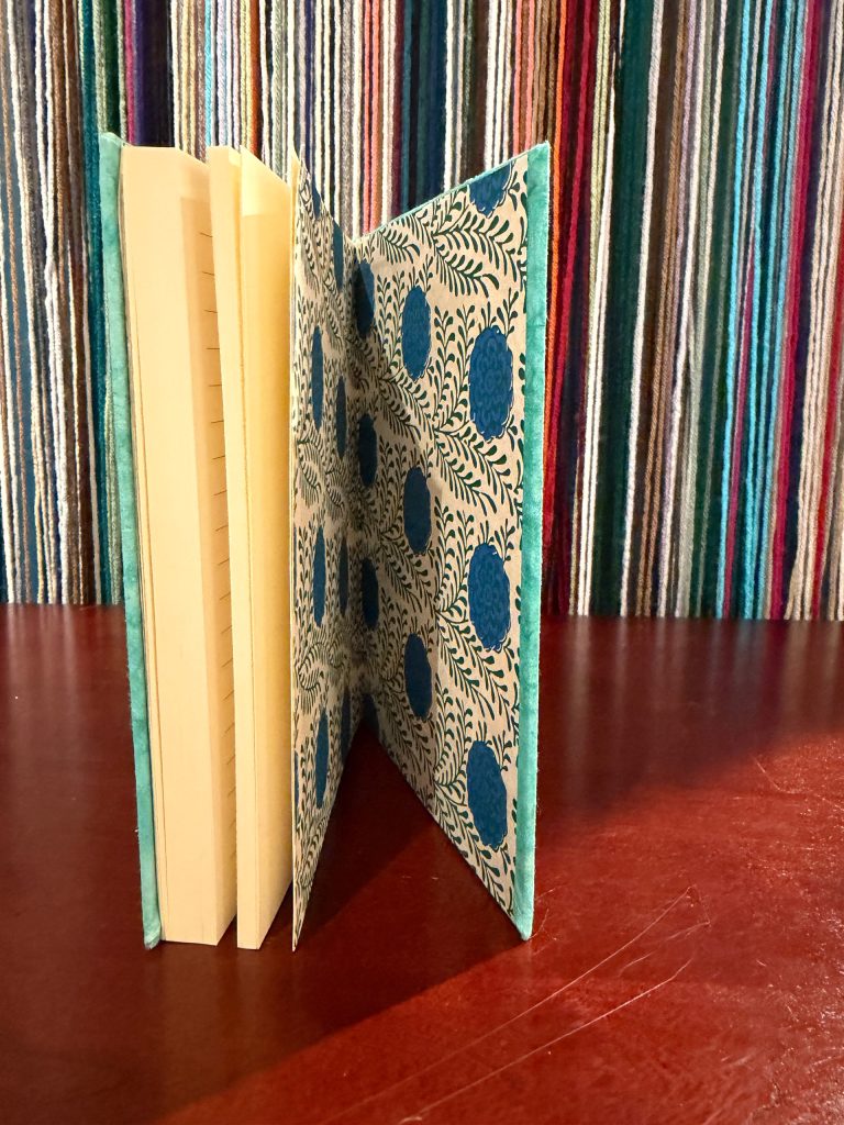 Journal Medium No. 03, photo 2